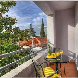 Guest Accomodation Tamaris 3*, Zadar Croatia